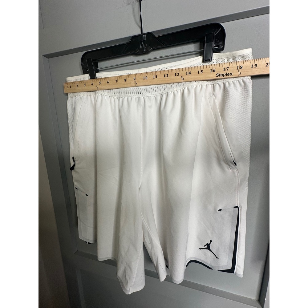 Jordan Mens Basketball Shorts White Black Jumpman Athletic Pockets 3XL - Picture 8 of 9